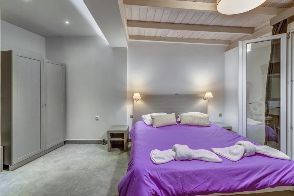Ethrion Hotel แอร์มูโปลี ภายนอก รูปภาพ